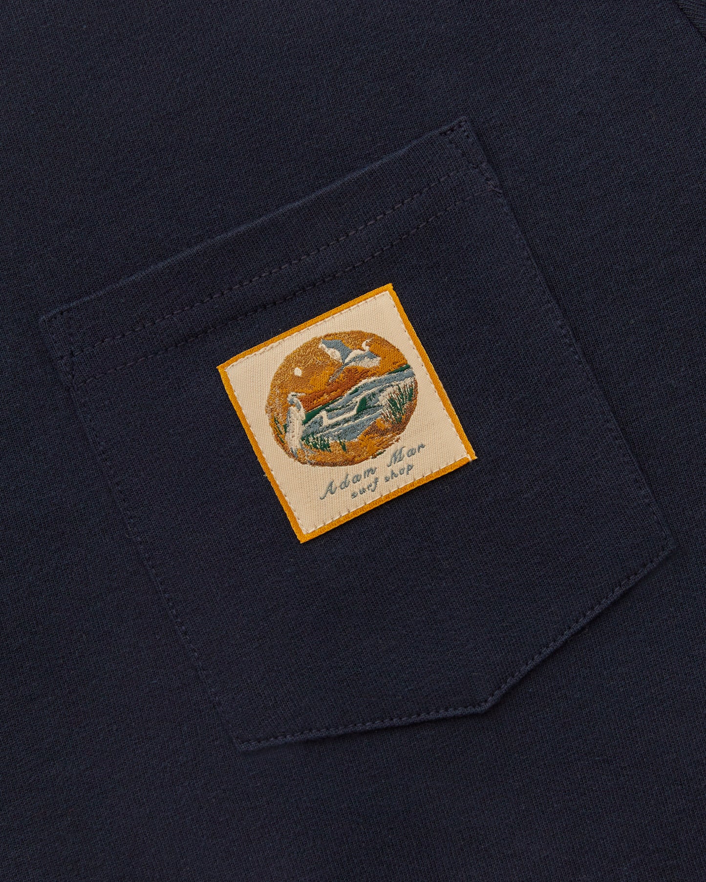 Woven Label Long Sleeve Pocket Tees -  ( navy )